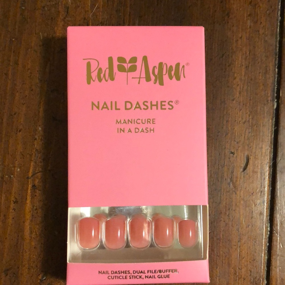 Red Aspen Nail Dashes in Sweet Pink Cupcakes